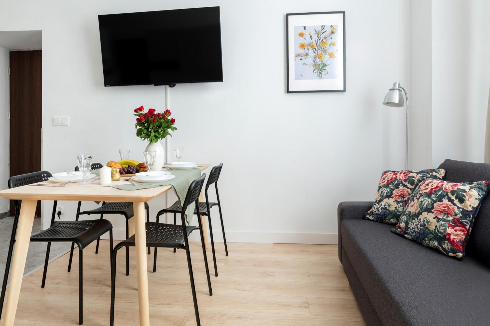 Two-Bedroom Deluxe Apartment